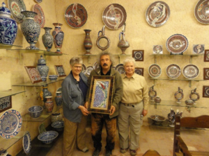 We took photo with master ceramicist, Galip and our new single-fired piece of colorful tulips.